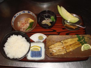 白焼き定食 002